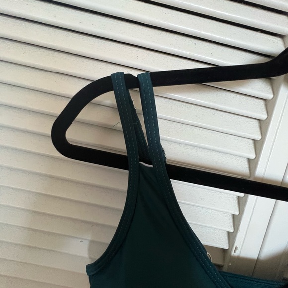 NWOT tankini size med. Cute!! - Picture 3 of 5